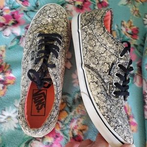 Vans 7.5 womens black & white flower pattern